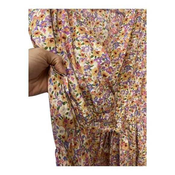 Alice Blue V-Neck Floral Print and Tie Waist Large - Picture 2 of 7